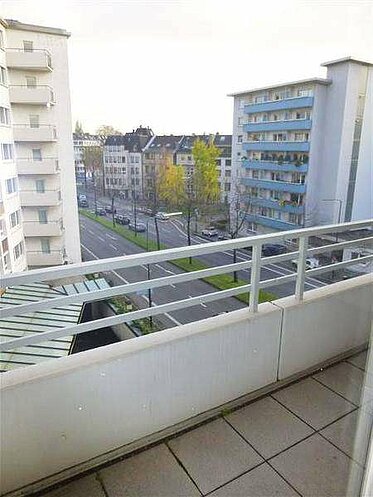 Blick vom Balkon eines unserer Mietobjekte in Düsseldorf-Pempelfort